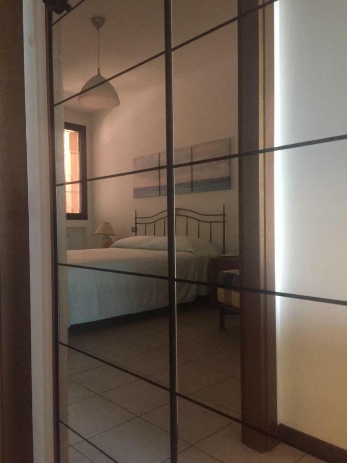 代森扎诺-德尔加达Casa Palazzo公寓 外观 照片